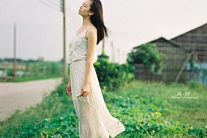 伤感女孩失恋的qq个性签名 和你相爱只是一场意外_QQ签名