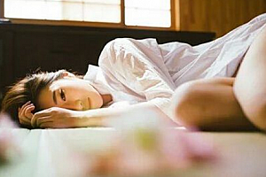 妩媚妖娆唯美优雅的女生微信名字2018最新 微暖雪下落日月葵_QQ网名