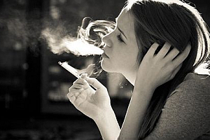 很拽的时尚网名女生要酷一点的 天大地大吃货称霸_QQ网名