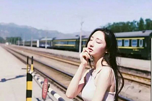 唯美伤感的说说心情短语2018 喜欢只是从浓烈变得悄无声息_QQ说说
