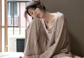 让人心碎流泪的女生个性签名 心痛的味道伤感个性签名大全_QQ签名牛品源码-源码下载-源码社区-zblog主题插件-PHP源码-三合一源码-直播源码-短视频源码-APP源码-即时通讯-源码-交友源码牛品源码网
