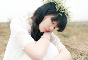 2018伤感到想哭的女生微信名字 一个人一座城一生心疼_QQ网名牛品源码-源码下载-源码社区-zblog主题插件-PHP源码-三合一源码-直播源码-短视频源码-APP源码-即时通讯-源码-交友源码牛品源码网