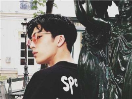 男生带帅字很自恋的微信网名精选2018 感觉自己帅帅哒_QQ网名牛品源码-源码下载-源码社区-zblog主题插件-PHP源码-三合一源码-直播源码-短视频源码-APP源码-即时通讯-源码-交友源码牛品源码网