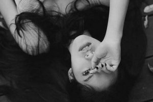 伤感失落的心情说说大全2017 孤独成了隐患思念你成了习惯_QQ说说牛品源码-源码下载-源码社区-zblog主题插件-PHP源码-三合一源码-直播源码-短视频源码-APP源码-即时通讯-源码-交友源码牛品源码网
