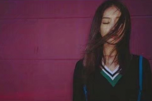 看完了会哭的伤感说说大全 在我们最不懂的时候错过最真的东西_QQ说说牛品源码-源码下载-源码社区-zblog主题插件-PHP源码-三合一源码-直播源码-短视频源码-APP源码-即时通讯-源码-交友源码牛品源码网