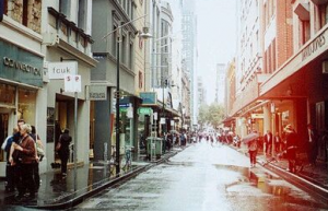 伤感说说看完哭了那种简短 我们大概再也不能像以前那样_QQ说说牛品源码-源码下载-源码社区-zblog主题插件-PHP源码-三合一源码-直播源码-短视频源码-APP源码-即时通讯-源码-交友源码牛品源码网