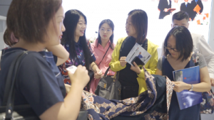 从卖钻石到做烧钱的黑科技衣服，赚得少却激情满满牛品源码-源码下载-源码社区-zblog主题插件-PHP源码-三合一源码-直播源码-短视频源码-APP源码-即时通讯-源码-交友源码牛品源码网