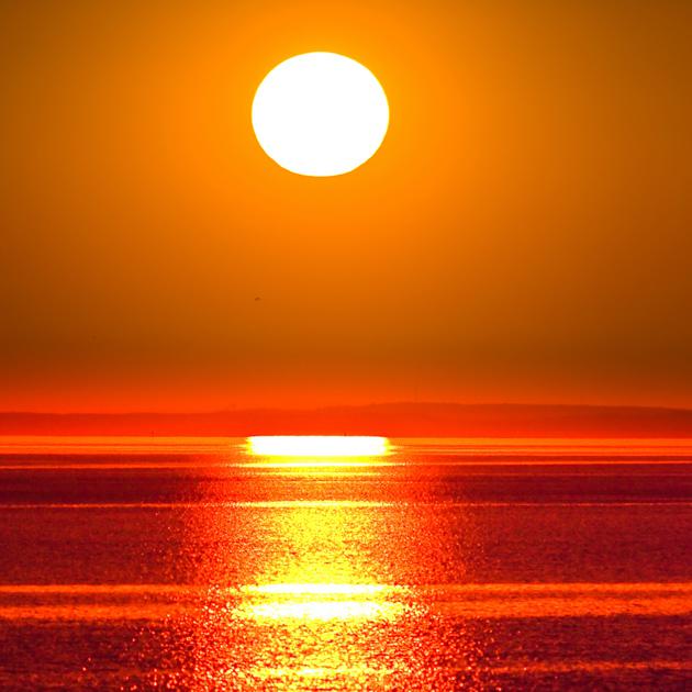 浪漫唯美海边夕阳图片牛品源码-源码下载-源码社区-zblog主题插件-PHP源码-三合一源码-直播源码-短视频源码-APP源码-即时通讯-源码-交友源码牛品源码网